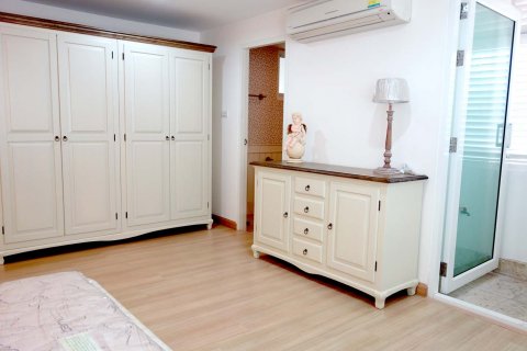 Condominio de 2 dormitorios en Bangkok, Tailandia № 143960 - foto 6