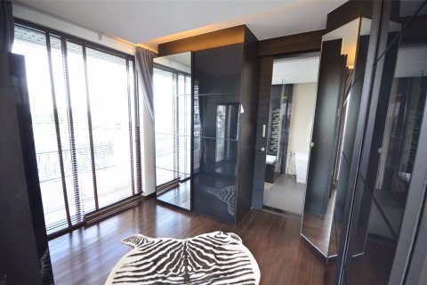 Condominio de 3 dormitorios en Bangkok, Tailandia № 143955 - foto 11