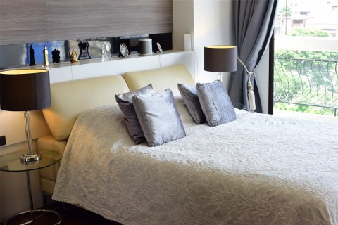 Condominio de 3 dormitorios en Bangkok, Tailandia № 143955 - foto 4
