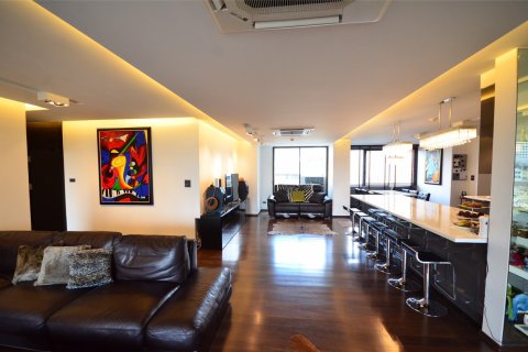 Condominio de 3 dormitorios en Bangkok, Tailandia № 143955 - foto 2