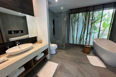 Haus in Bang Tao, Thailand 3 Schlafzimmer № 78460 - Foto 10
