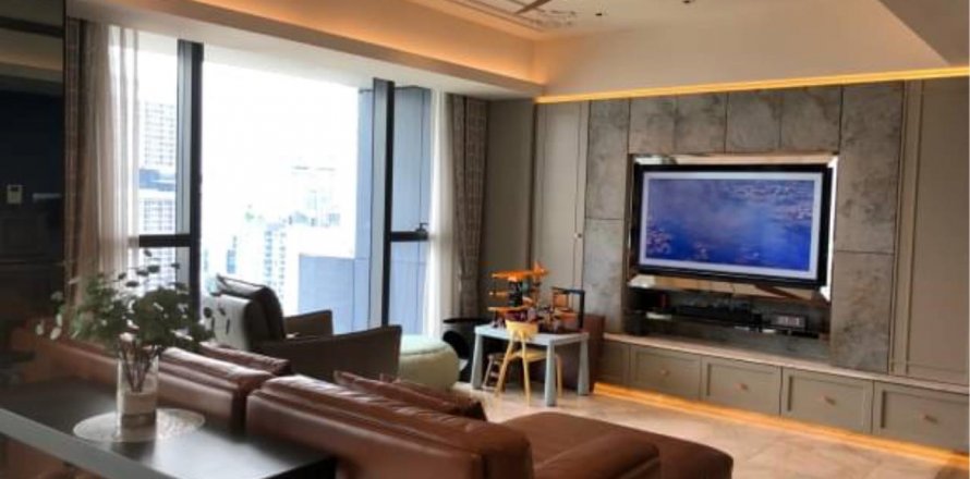 Condominio de 3 dormitorios en Sathon, Bangkok, Tailandia № 123703