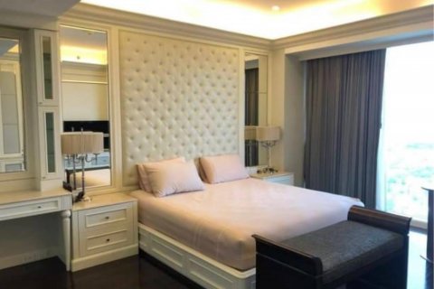 คอนโดมิเนียมในสาทร, กรุงเทพฯ, ประเทศไทย, 3 ห้องนอน № 123705 - รูปถ่าย 16