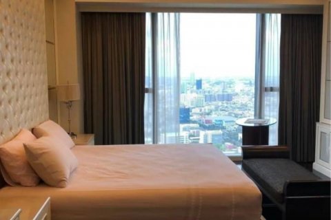 คอนโดมิเนียมในสาทร, กรุงเทพฯ, ประเทศไทย, 3 ห้องนอน № 123705 - รูปถ่าย 7