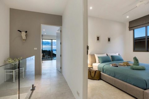 Casa de 4 dormitorios en Ko Samui, Tailandia № 123552 - foto 10