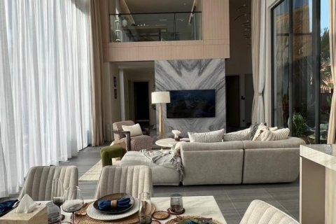 Chalet de 4 dormitorios en Bang Tao, Tailandia № 71767 - foto 4