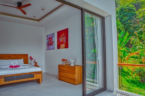 Chalet de 6 dormitorios en Bang Tao, Tailandia № 74270 - foto 21