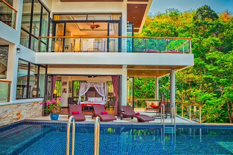 Villa in Bang Tao, Thailand 6 bedrooms № 74270