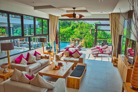 Chalet de 6 dormitorios en Bang Tao, Tailandia № 74270 - foto 10