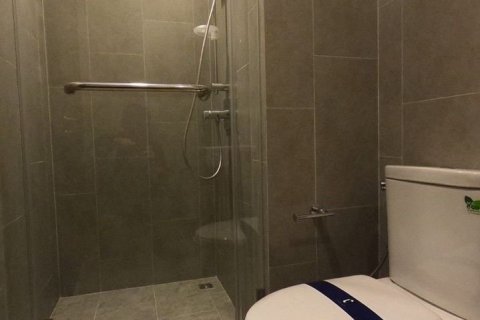 Condominio de 1 dormitorio en Bangkok, Tailandia № 143380 - foto 13