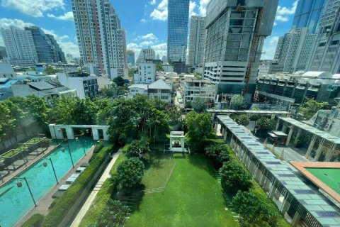 Condominio de 2 dormitorios en Yan Nawa, Bangkok, Tailandia № 143378 - foto 11