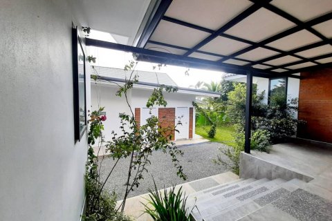 Casa de 3 dormitorios en Chiang Rai, Tailandia № 126695 - foto 5