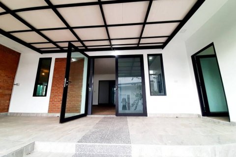 Casa de 3 dormitorios en Chiang Rai, Tailandia № 126695 - foto 4