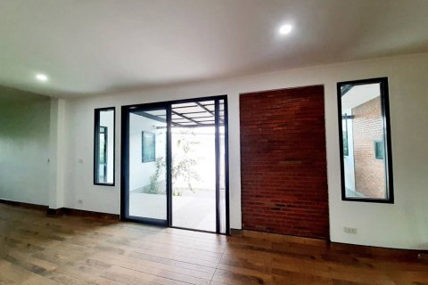 Casa de 3 dormitorios en Chiang Rai, Tailandia № 126695 - foto 8