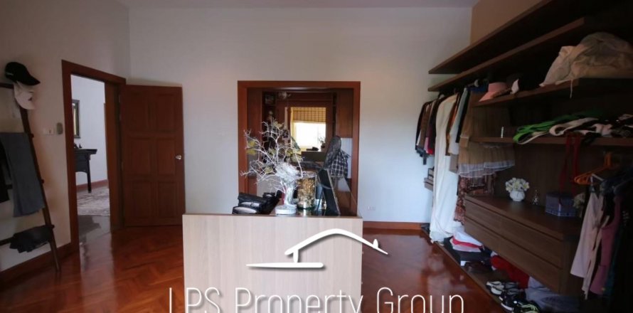 Casa de 5 dormitorios en Hua Hin, Tailandia № 125512