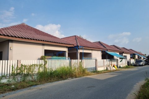 Земельный участок в Банг Ламунге, Таиланд 1784м2 № 82450 - фото 2