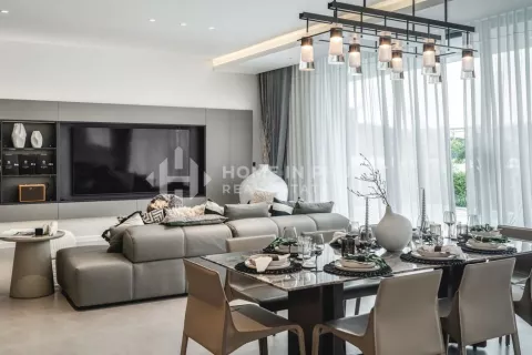 Casa de 4 dormitorios en Phuket, Tailandia № 131331 - foto 4