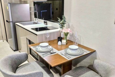 Condominio de 1 dormitorio en Bangkok, Tailandia № 115900 - foto 3