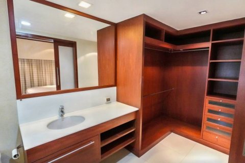 Duplex in Bangkok, Thailand 3 Schlafzimmer № 115896 - Foto 10