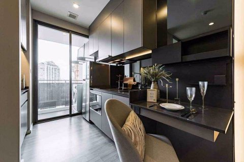Condominio de 1 dormitorio en Khlong Toei, Bangkok, Tailandia № 80342 - foto 5