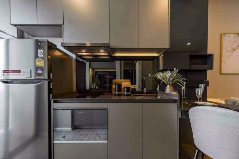 Condominio de 1 dormitorio en Khlong Toei, Bangkok, Tailandia № 80342 - foto 4