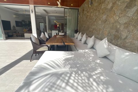 Casa de 3 dormitorios en Ko Samui, Tailandia № 126821 - foto 11