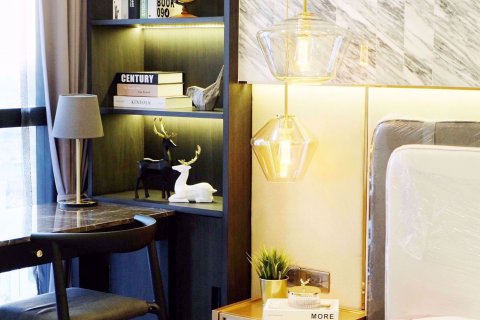 Condominio de 1 dormitorio en Bang Rak, Bangkok, Tailandia № 76341 - foto 6