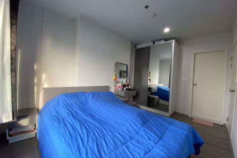 Condominio de 2 dormitorios en Chom Thong, Bangkok, Tailandia № 76339 - foto 6