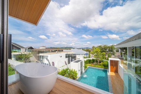 Chalet de 7 dormitorios en Bang Tao, Tailandia № 78645 - foto 9