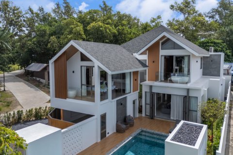 Chalet de 7 dormitorios en Bang Tao, Tailandia № 78645 - foto 2