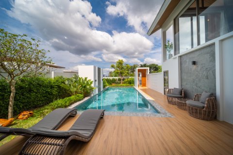 Chalet de 7 dormitorios en Bang Tao, Tailandia № 78645 - foto 13