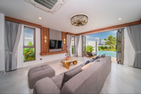 Chalet de 7 dormitorios en Bang Tao, Tailandia № 78645 - foto 7