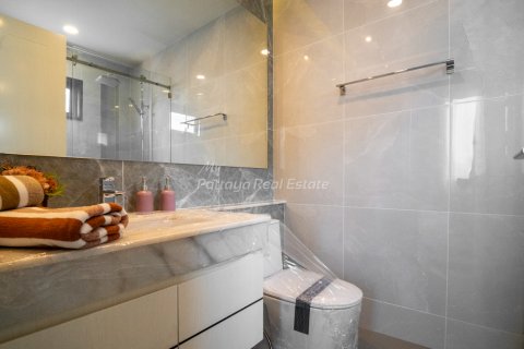 Casa de 4 dormitorios en Bang Lamung, Tailandia № 123443 - foto 27