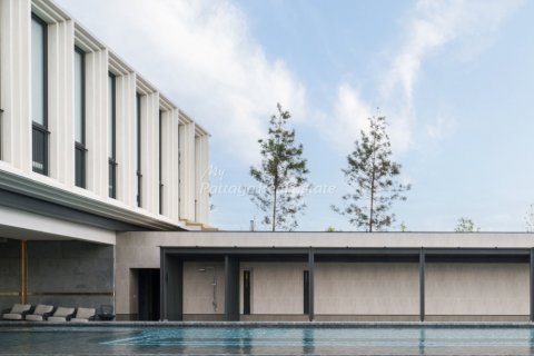 Casa de 4 dormitorios en Bang Lamung, Tailandia № 123442 - foto 12