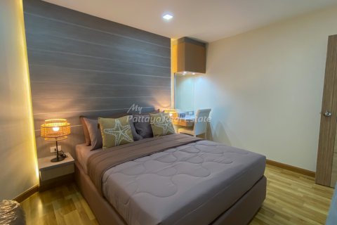 Condominio de 2 dormitorios en Jomtien Beach, Pattaya, Tailandia № 123440 - foto 11