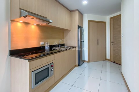Condominio de 2 dormitorios en Jomtien Beach, Pattaya, Tailandia № 123440 - foto 2