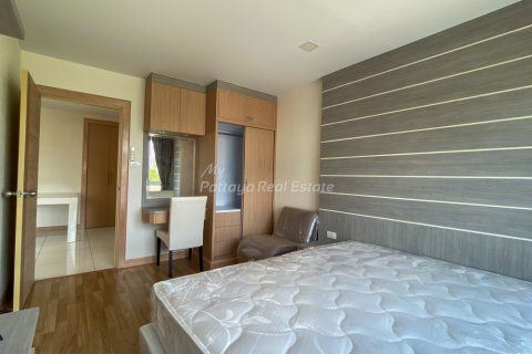 Condominio de 2 dormitorios en Jomtien Beach, Pattaya, Tailandia № 132222 - foto 13
