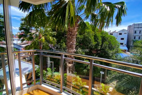 Condominio de 2 dormitorios en Jomtien Beach, Pattaya, Tailandia № 132222 - foto 18