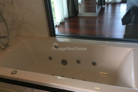 Condominio de 2 dormitorios en Bang Lamung, Tailandia № 132225 - foto 10