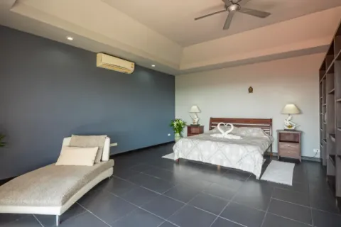 Chalet de 4 dormitorios en Ko Samui, Tailandia № 107591 - foto 16