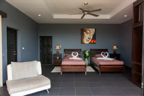 Chalet de 4 dormitorios en Ko Samui, Tailandia № 107591 - foto 13