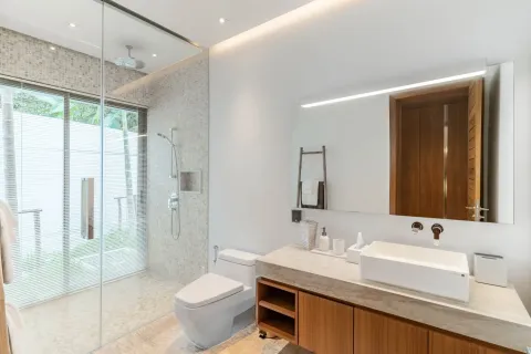House in Bang Tao, Thailand 3 bedrooms № 124085 - photo 16