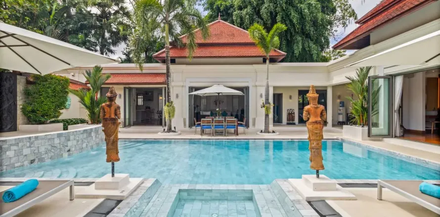 Casa de 4 dormitorios en Bang Tao, Tailandia № 120930