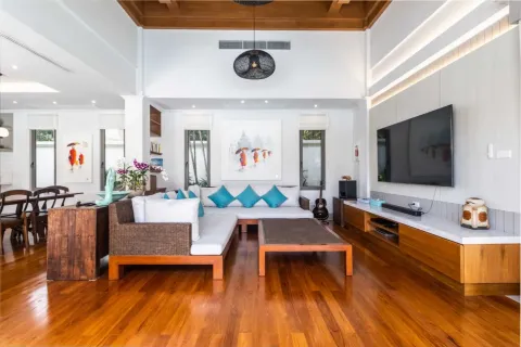 Casa de 4 dormitorios en Bang Tao, Tailandia № 120930 - foto 8