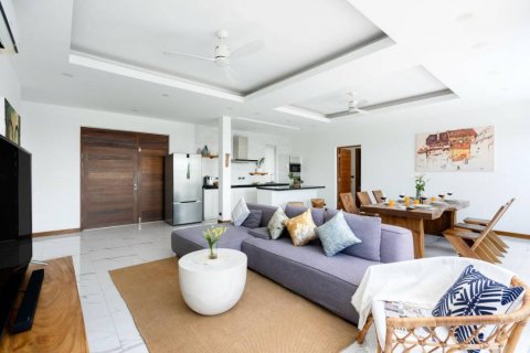 Chalet de 4 dormitorios en Surat Thani, Tailandia № 126622 - foto 9