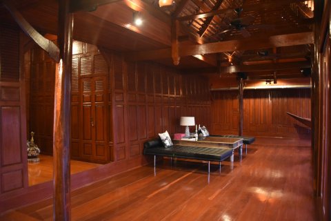 Casa de 4 dormitorios en Hua Hin, Tailandia № 125193 - foto 14