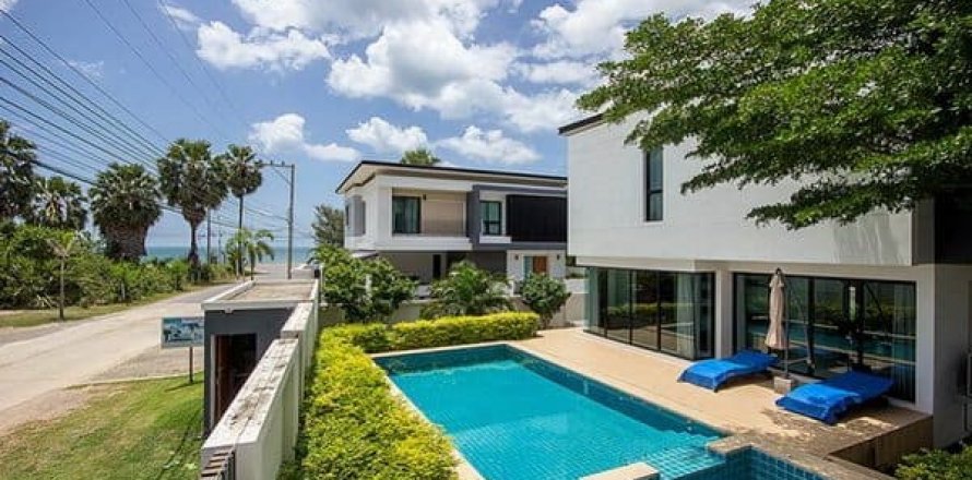 Casa de 3 dormitorios en Hua Hin, Tailandia № 125195