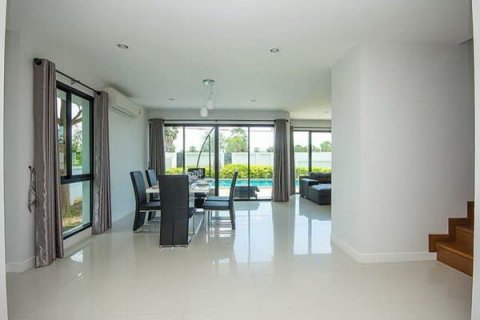 Casa de 3 dormitorios en Hua Hin, Tailandia № 125195 - foto 7
