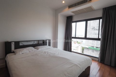 คอนโดมิเนียมในบางละมุง, ประเทศไทย, 2 ห้องนอน № 106705 - รูปถ่าย 12