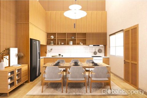 Casa de 3 dormitorios en Pattaya, Tailandia № 106706 - foto 4
